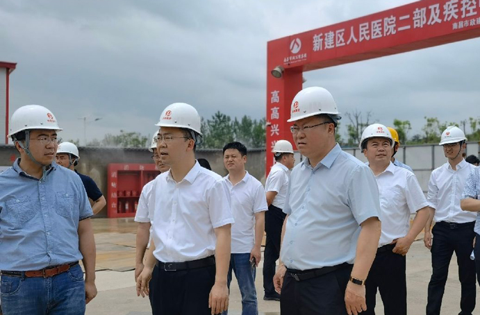 新建區(qū)委常委、常務(wù)副區(qū)長賈中強(qiáng)到新建區(qū)職業(yè)技術(shù)學(xué)校新校區(qū)建設(shè)項(xiàng)目、新建區(qū)人民醫(yī)院二部及疾控中心項(xiàng)目調(diào)研